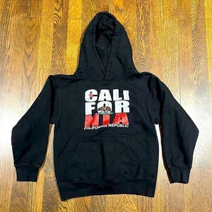 Youth Medium California Republic sweatshirt. Black hoodie and kangaroo pocket